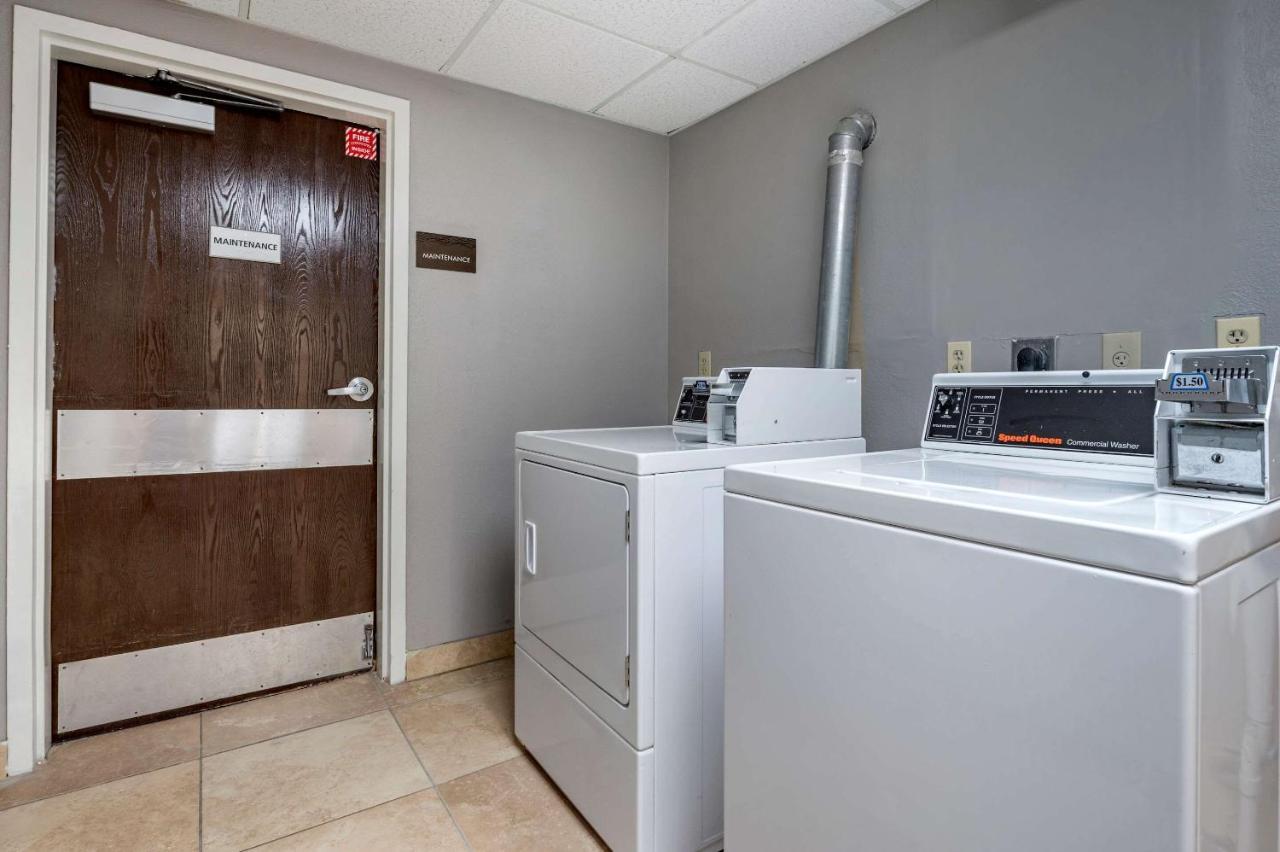 Comfort Inn Oxford - University Area Zewnętrze zdjęcie